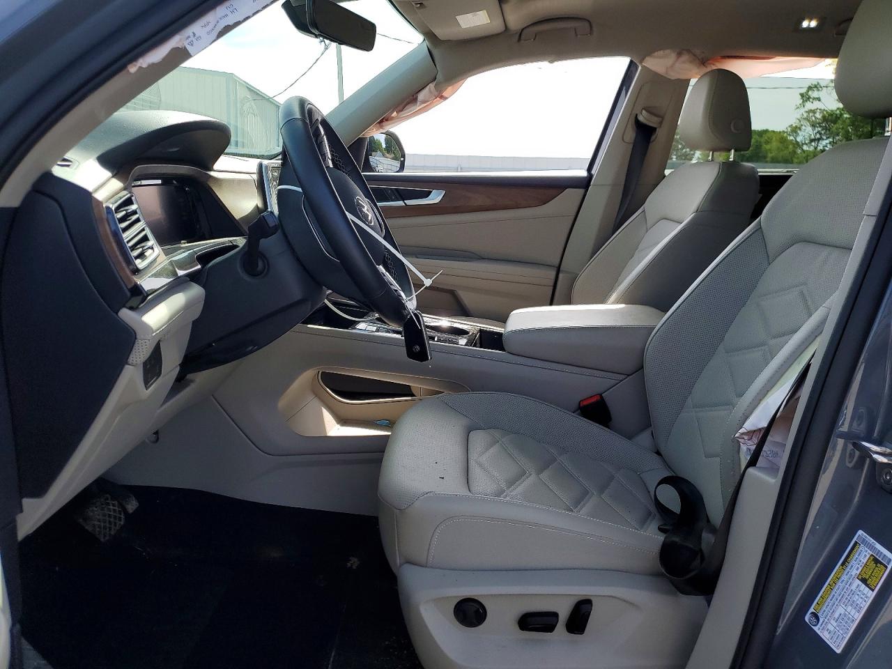 2025 Volkswagen Atlas VIN 1V2JR2CA9SC512513 photo 7