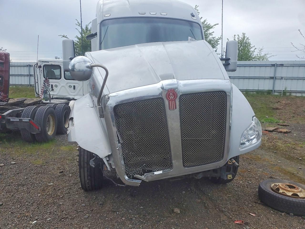 2014 KENWORTH All models VIN 1XKYDP9X8EJ417842 photo 9