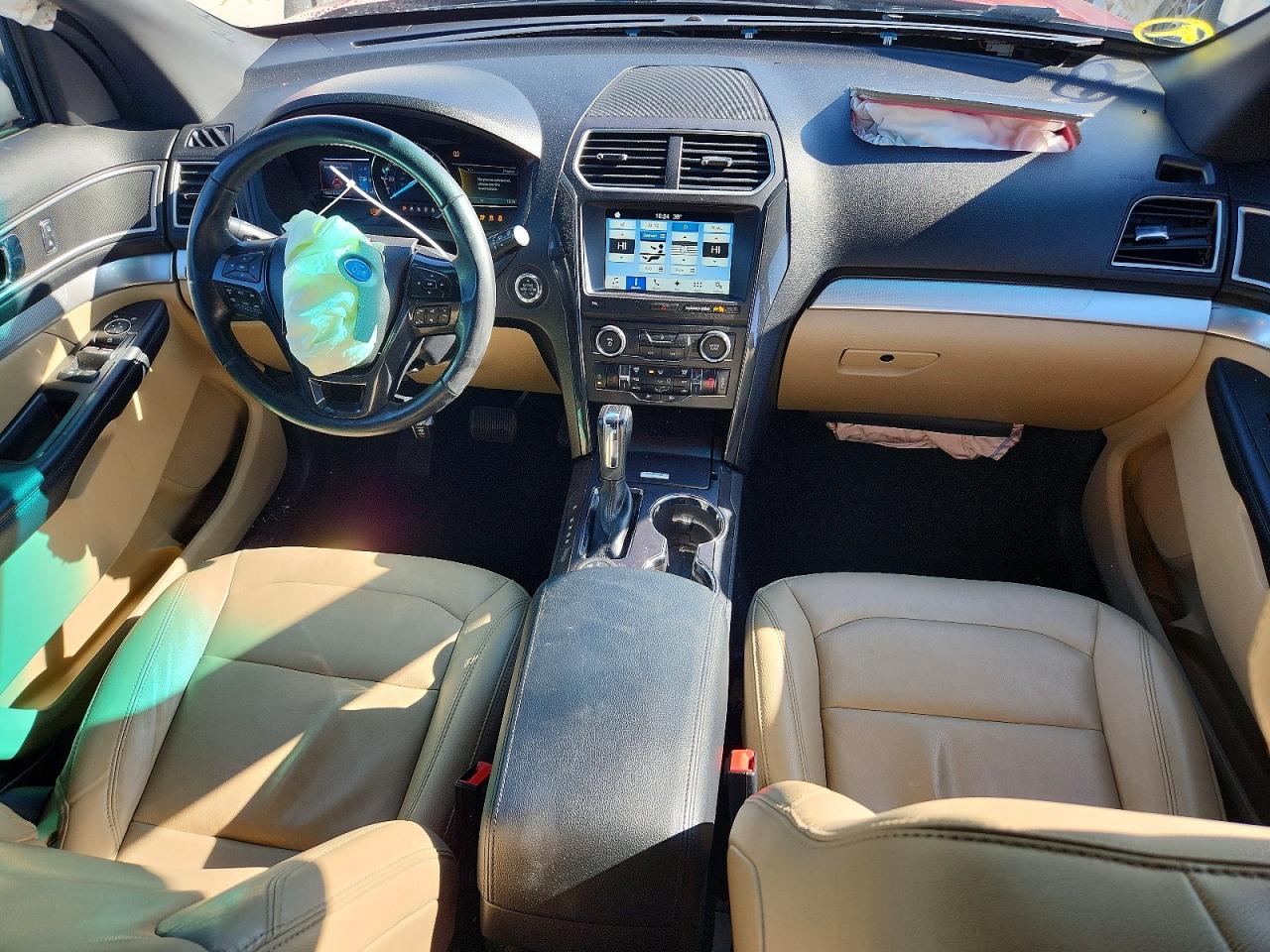 2017 Ford Explorer VIN 1FM5K8D87HGA11686 photo 8