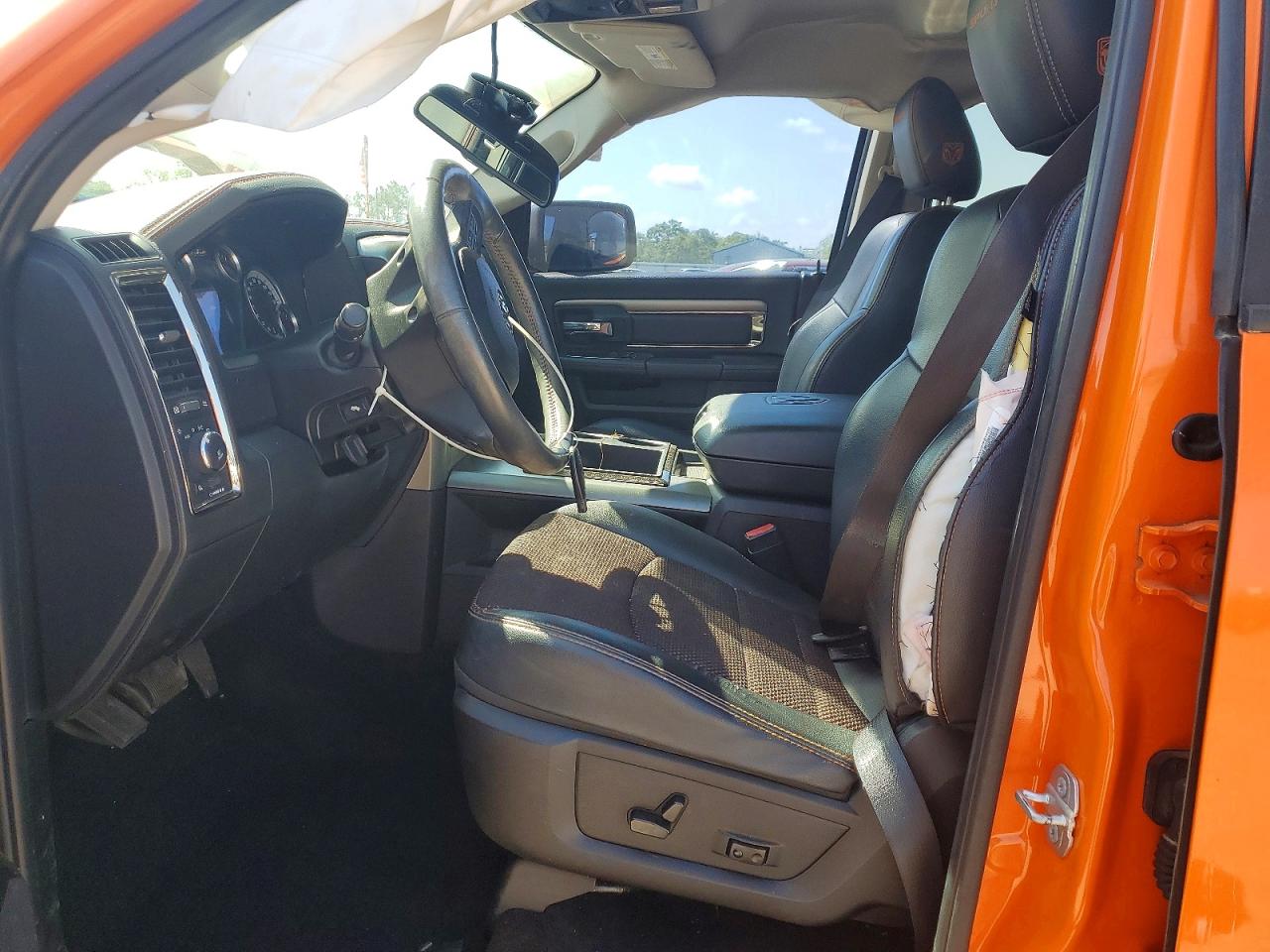 2015 RAM 1500 VIN 1C6RR6MT2FS676488 photo 7