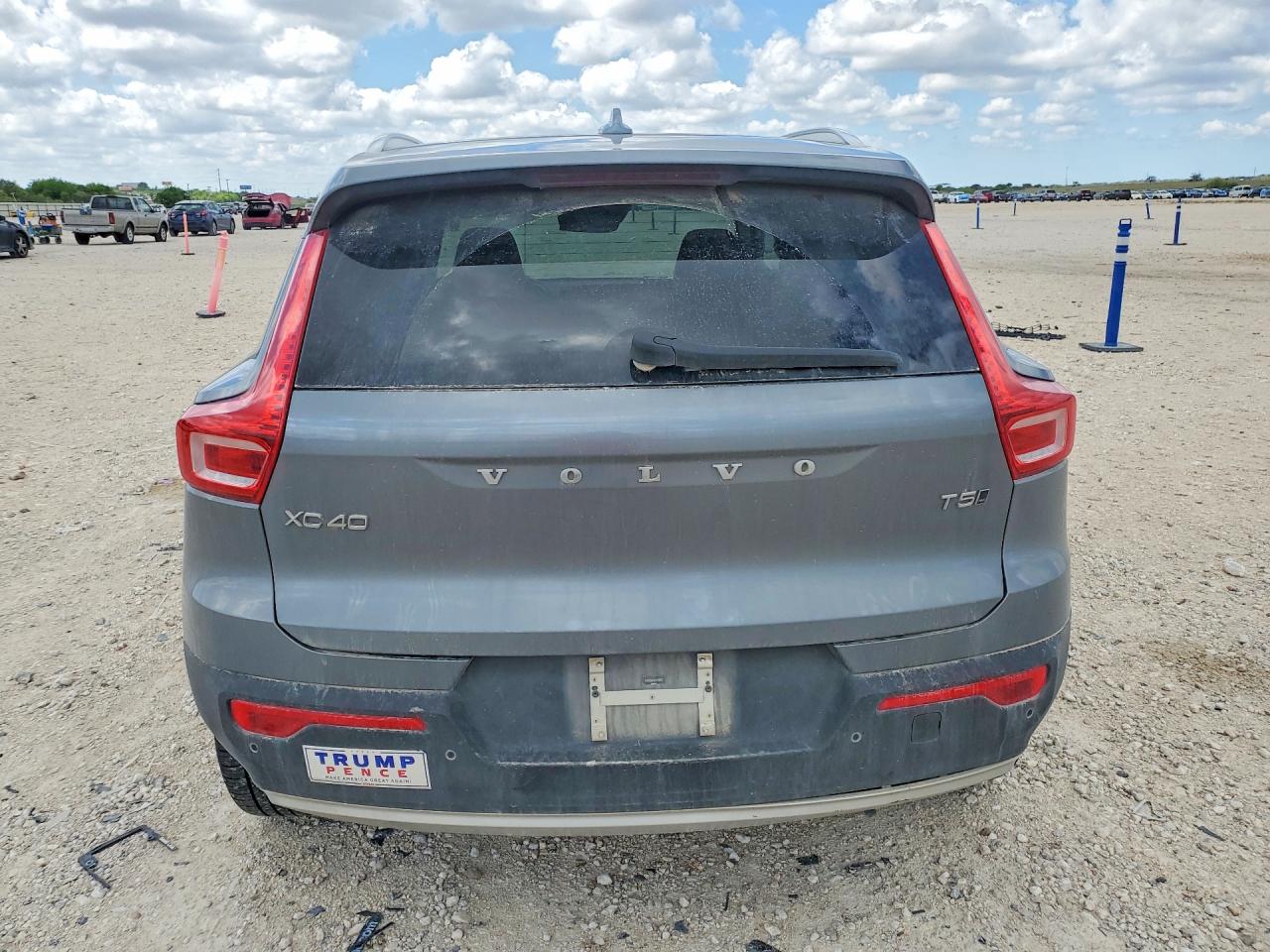 2019 Volvo Xc40 VIN YV4162UK0K2110853 photo 6
