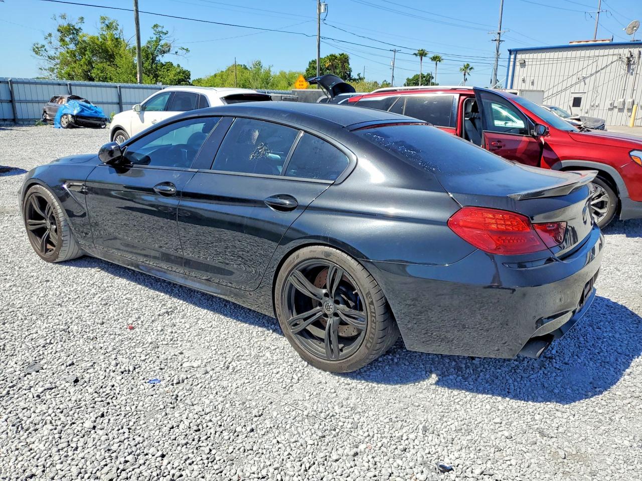 2016 BMW M6 VIN WBS6E9C54GG437047 photo 2