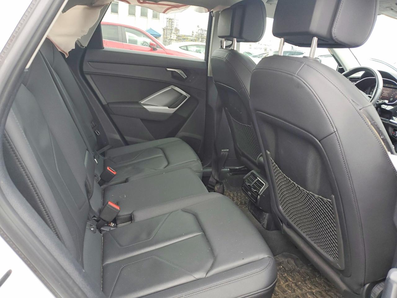 2024 Audi Q3 VIN WA1DECF36R1025704 photo 10