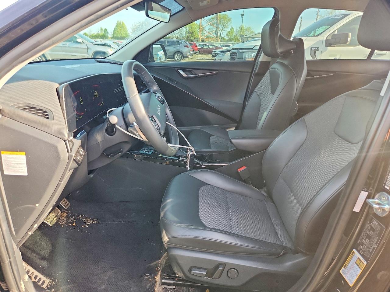 2023 Kia Niro VIN KNDCR3LE9P5033734 photo 7