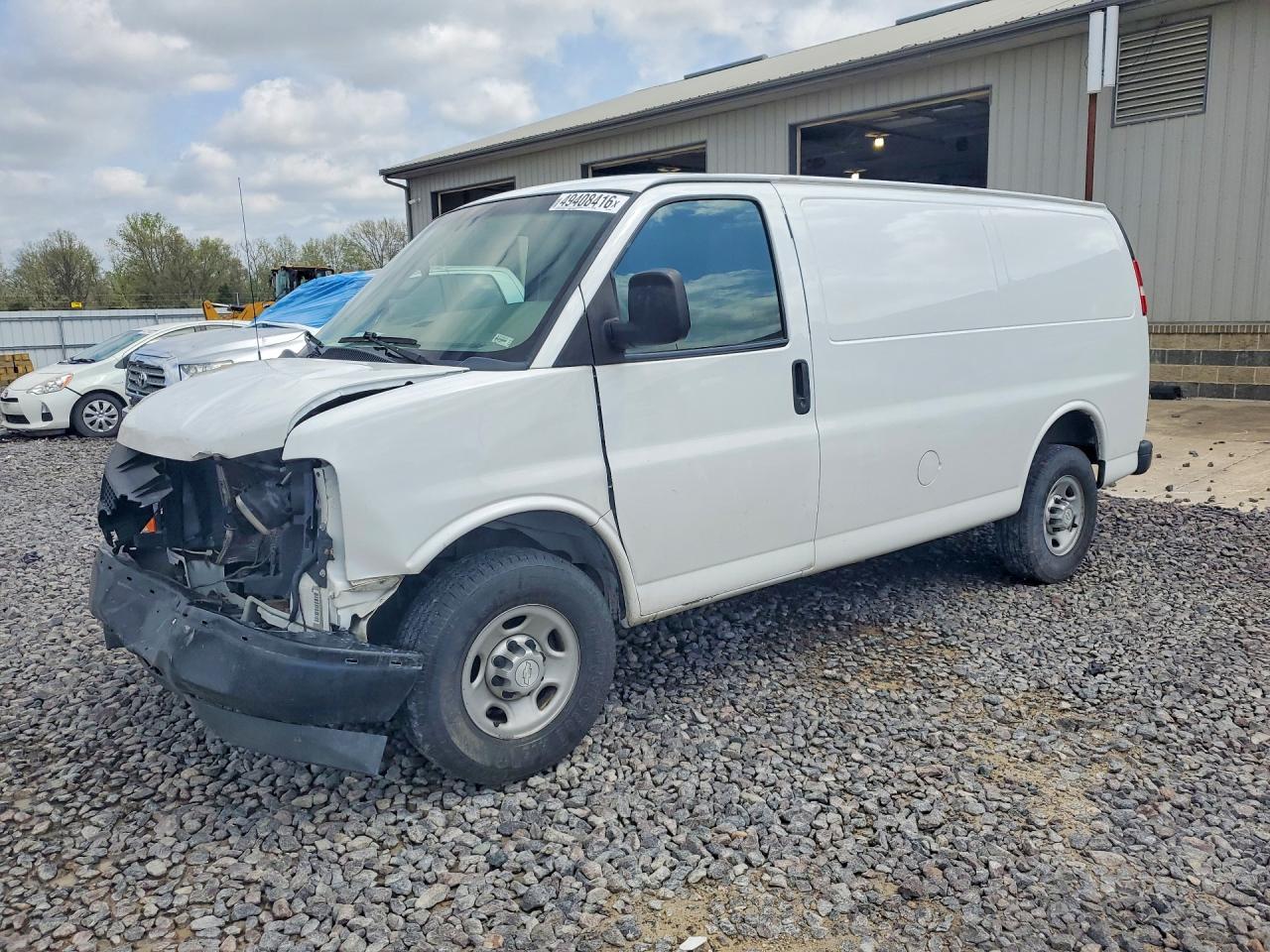2017 CHEV Express VIN 1GCZGGFF7H1266970 photo 1