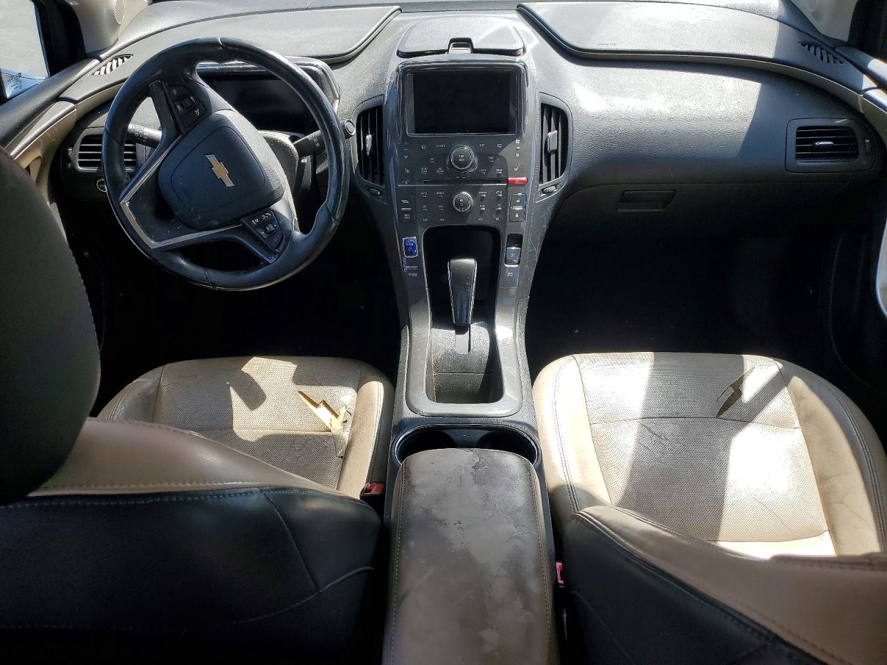 2011 CHEV Volt VIN 1G1RD6E46BU100442 photo 8