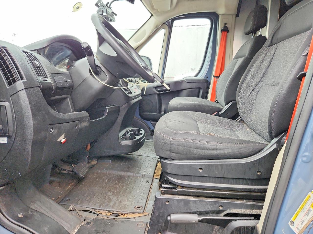 2020 RAM Promaster VIN 3C6URVJG0LE140066 photo 7