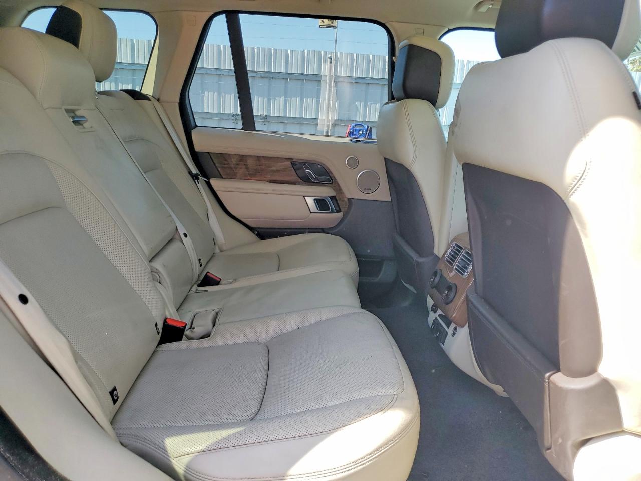 2018 LAND Rangerover VIN SALGS2SVXJA514438 photo 11