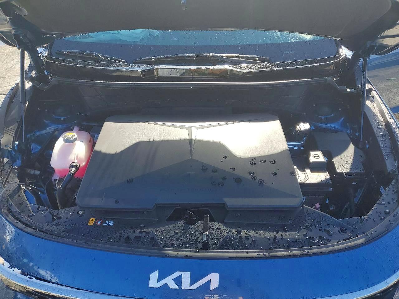 2025 Kia Niro VIN KNDCR3L18S5145219 photo 12