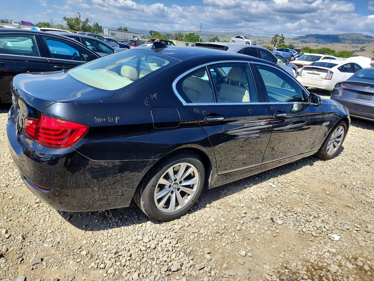 2015 BMW 5 series VIN WBA5A5C55FD523097 photo 3