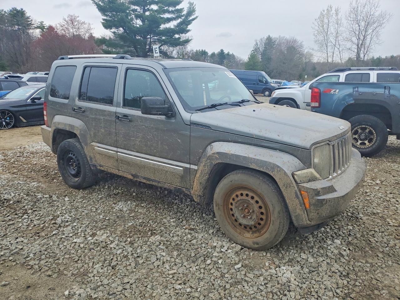 2012 Jeep Liberty VIN 1C4PJMFK7CW206784 photo 4