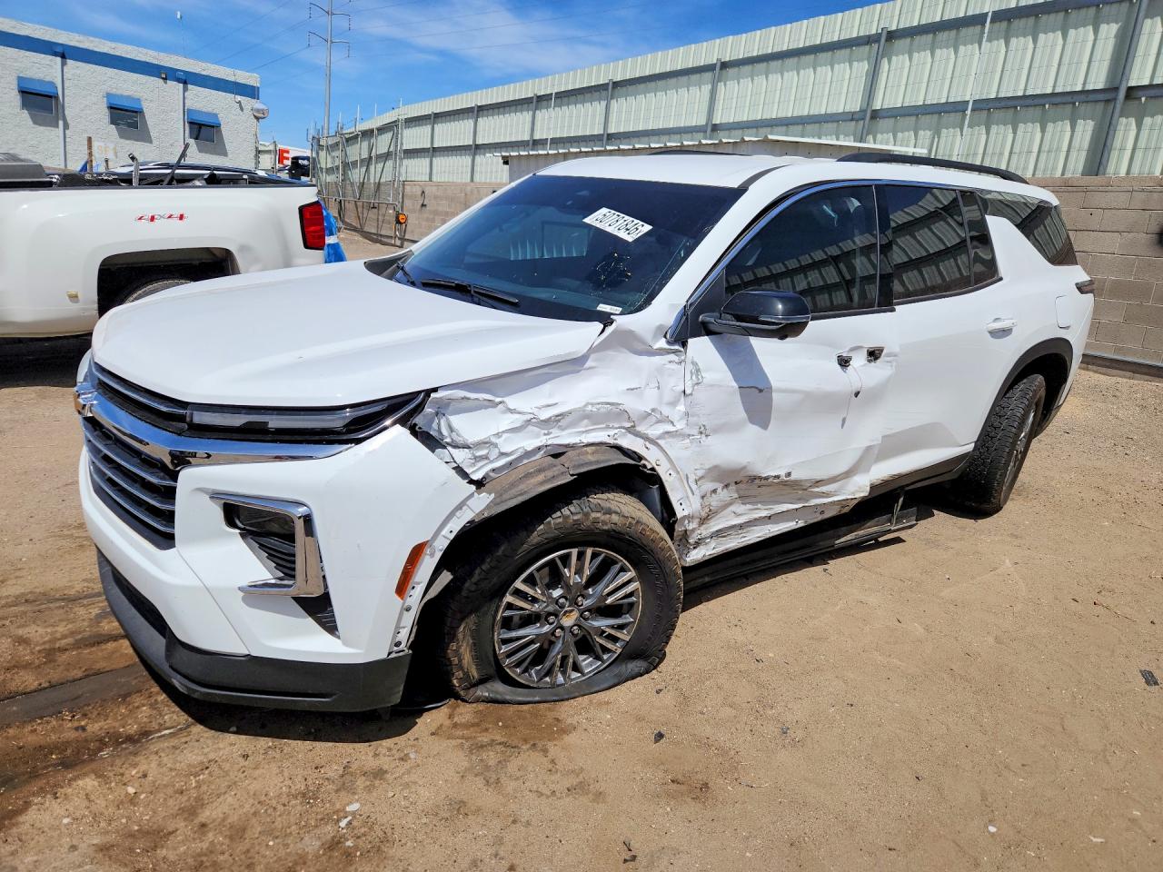 2024 Chevrolet Traverse VIN 1GNERGKS8RJ237935 photo 1
