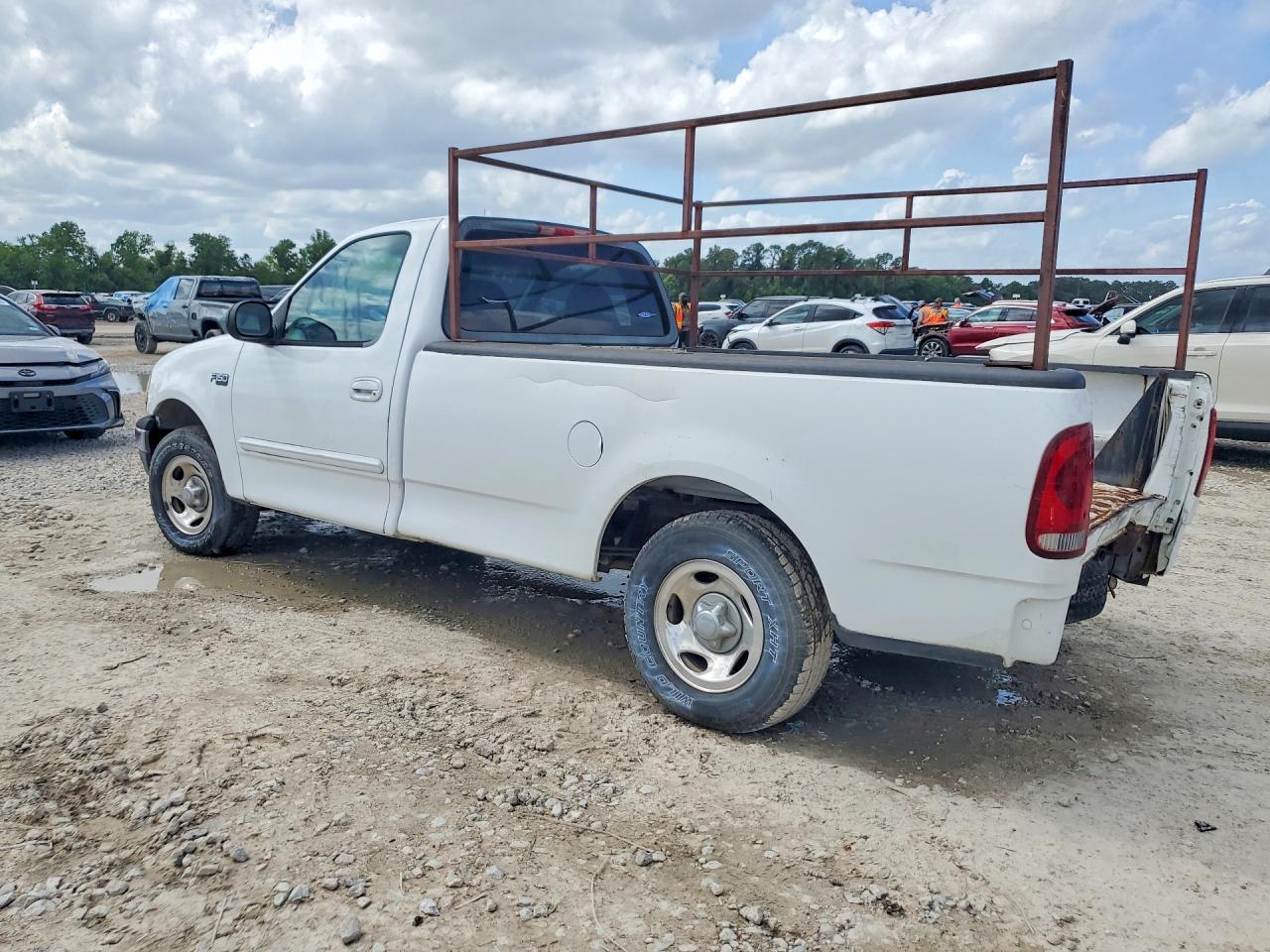 2003 FORD F150 VIN 1FTRF17223NA53972 photo 2