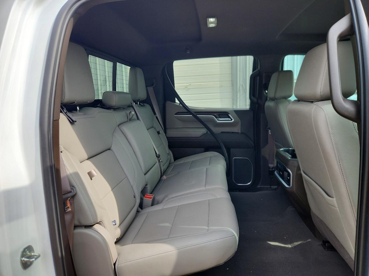 2022 GMC SIERRA VIN 1GTUUDET4NZ551132 photo 10