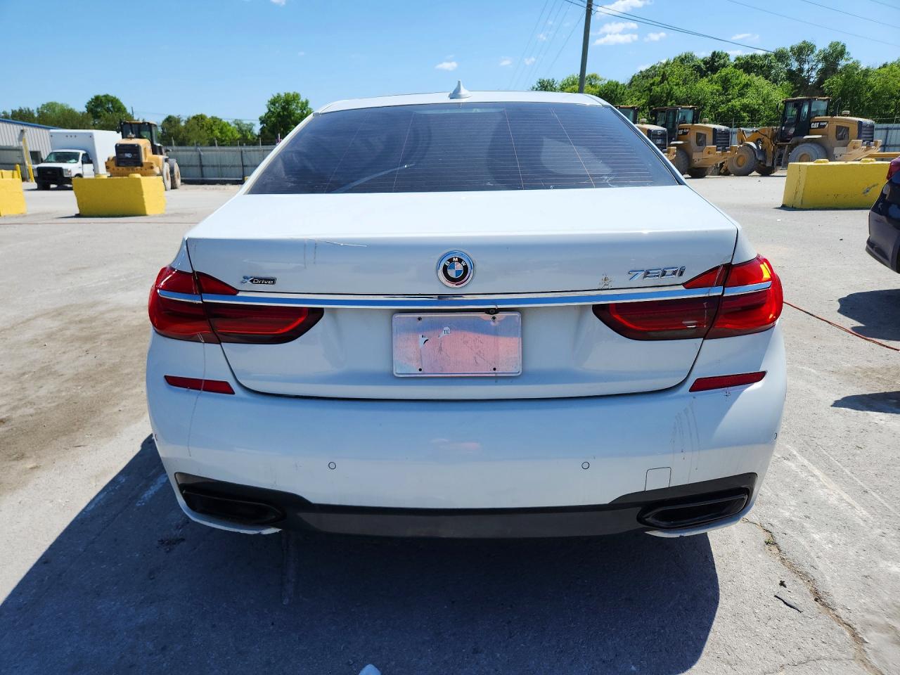 2016 BMW 7 series VIN WBA7F2C50GG416256 photo 6