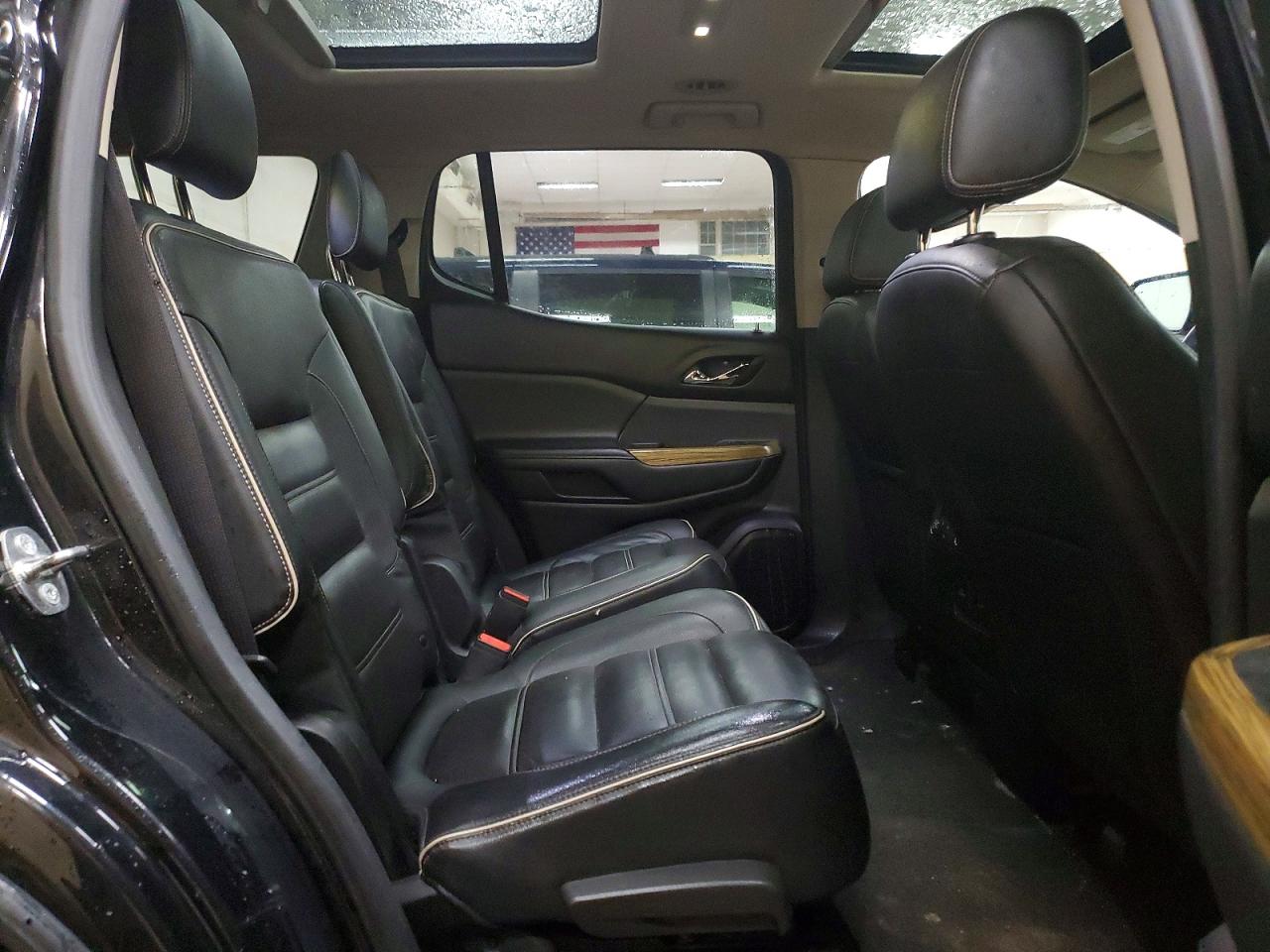 2017 GMC Acadia den VIN 1GKKNXLS7HZ202250 photo 11