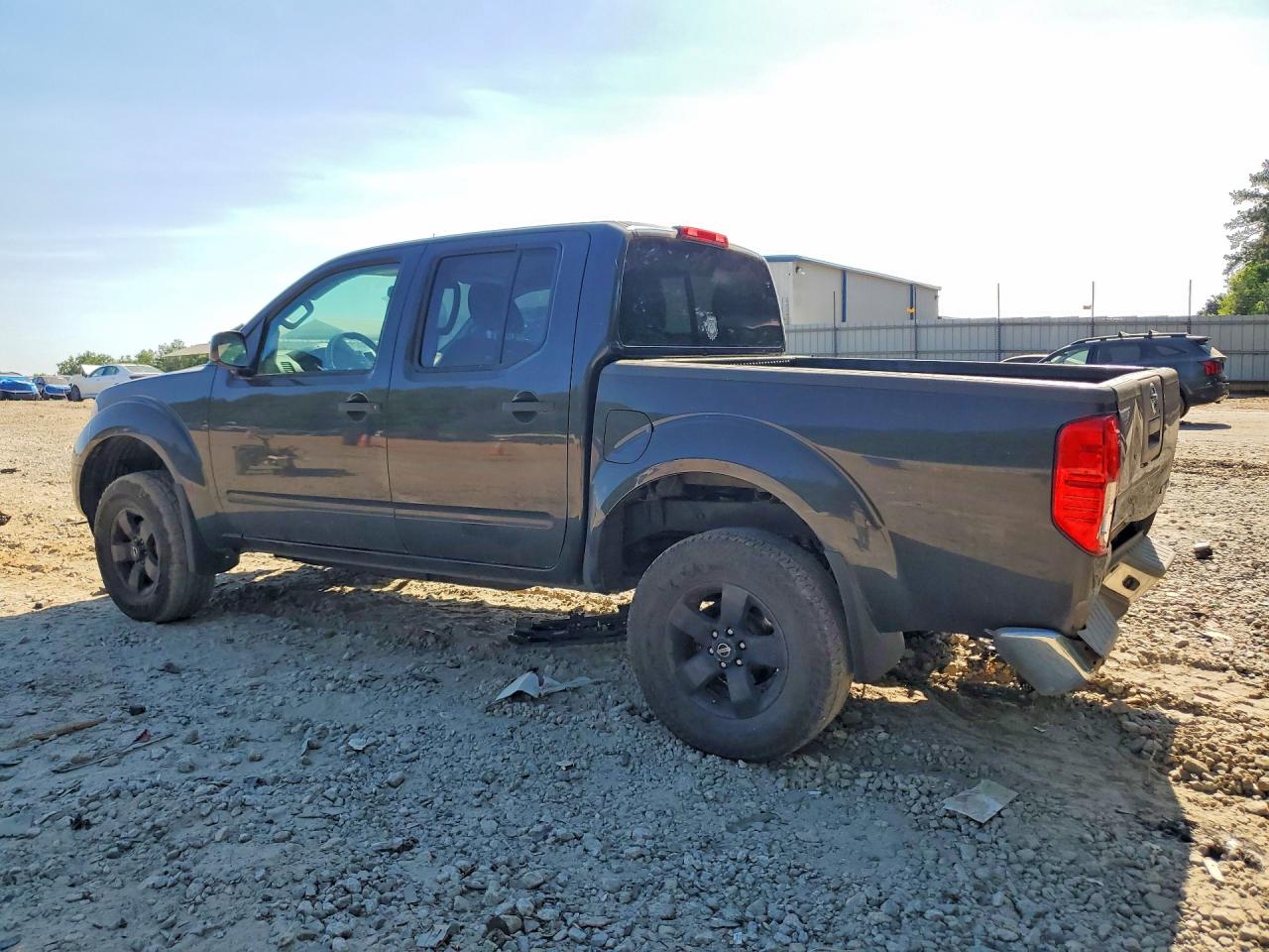 2012 Nissan Frontier VIN 1N6AD0EV2CC405631 photo 2