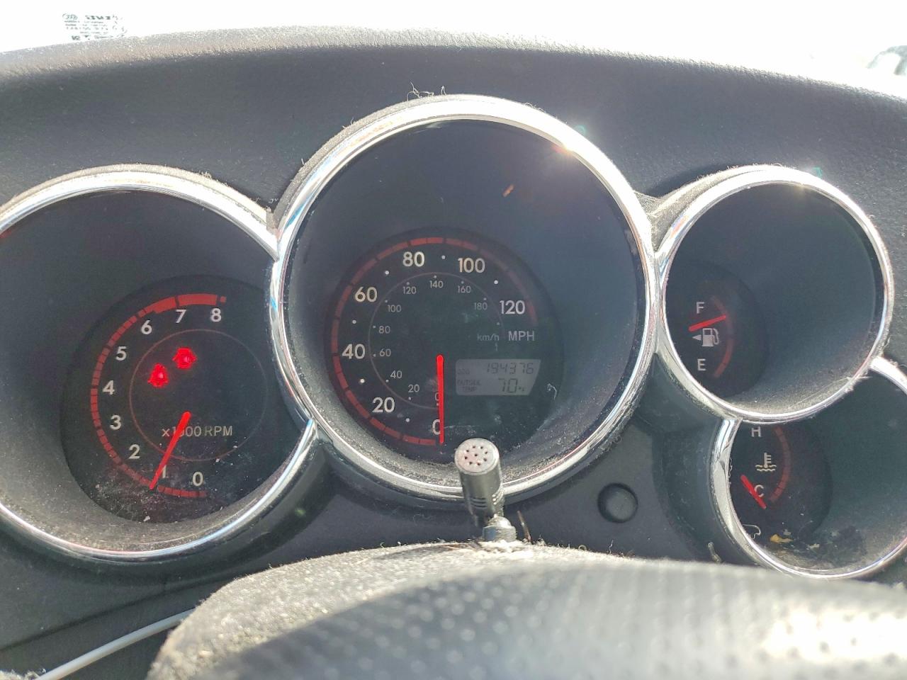 2007 Toyota Matrix VIN 2T1KR30E97C673672 photo 9