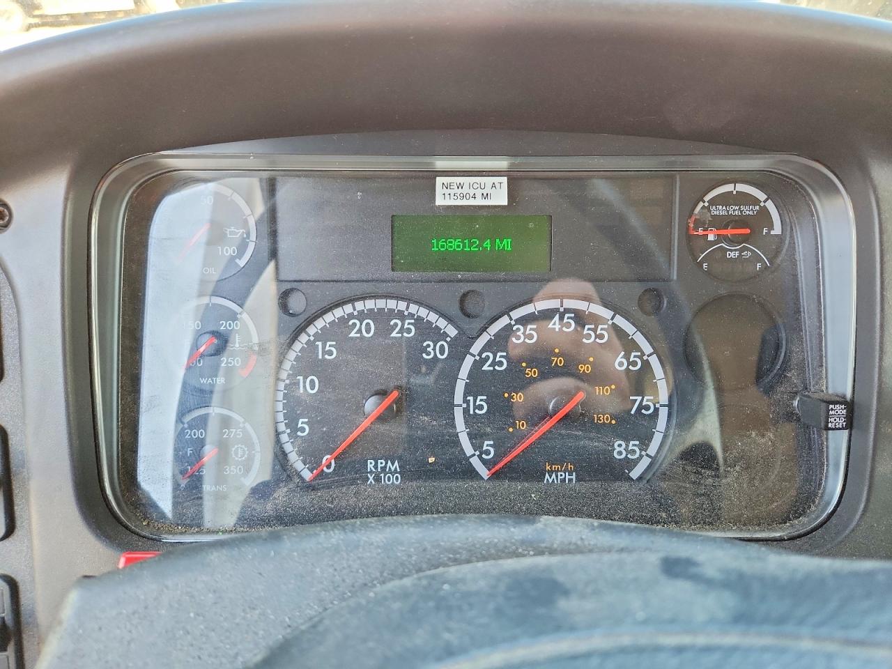 2017 FREIGHTLINER All other VIN 1FVACWDUXHHJB9764 photo 9