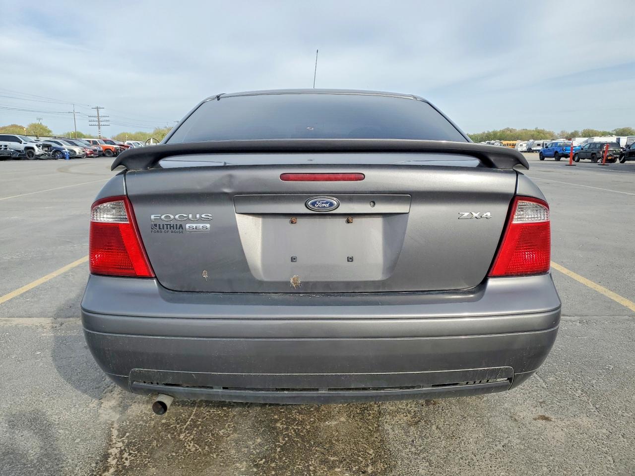 2006 FORD Focus VIN 1FAFP34N16W126733 photo 6