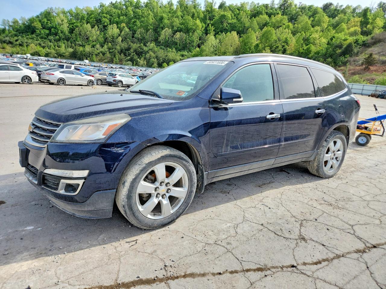 2016 CHEV Traverse VIN 1GNKVGKD3GJ245793 photo 1
