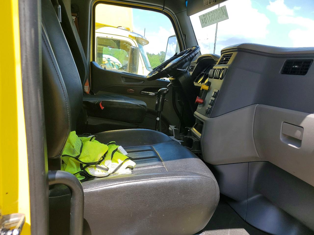2017 PETERBILT All other VIN 1XPBDP9X2HD421081 photo 6