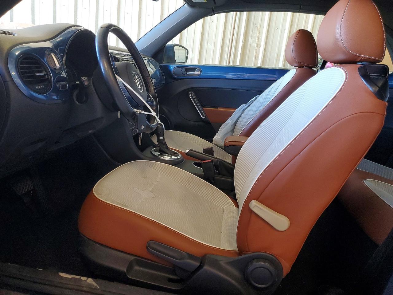 2017 Volkswagen Beetle VIN 3VW517AT7HM813992 photo 7