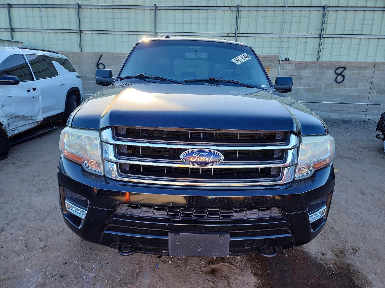 2016 Ford Expedition VIN 1FMJK1JT6GEF15588 photo 5