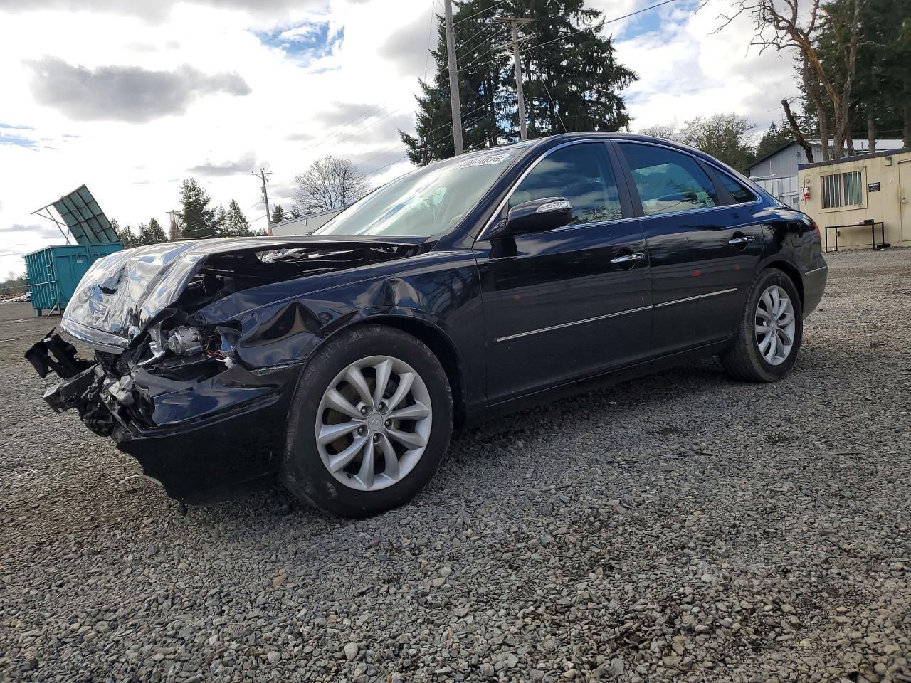 2007 Hyundai Azera VIN KMHFC46F27A141723 photo 1
