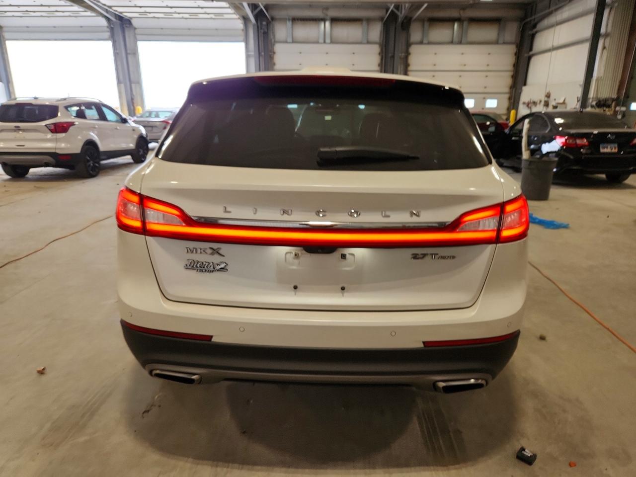 2017 Lincoln Mkx VIN 2LMPJ8LP8HBL28568 photo 6