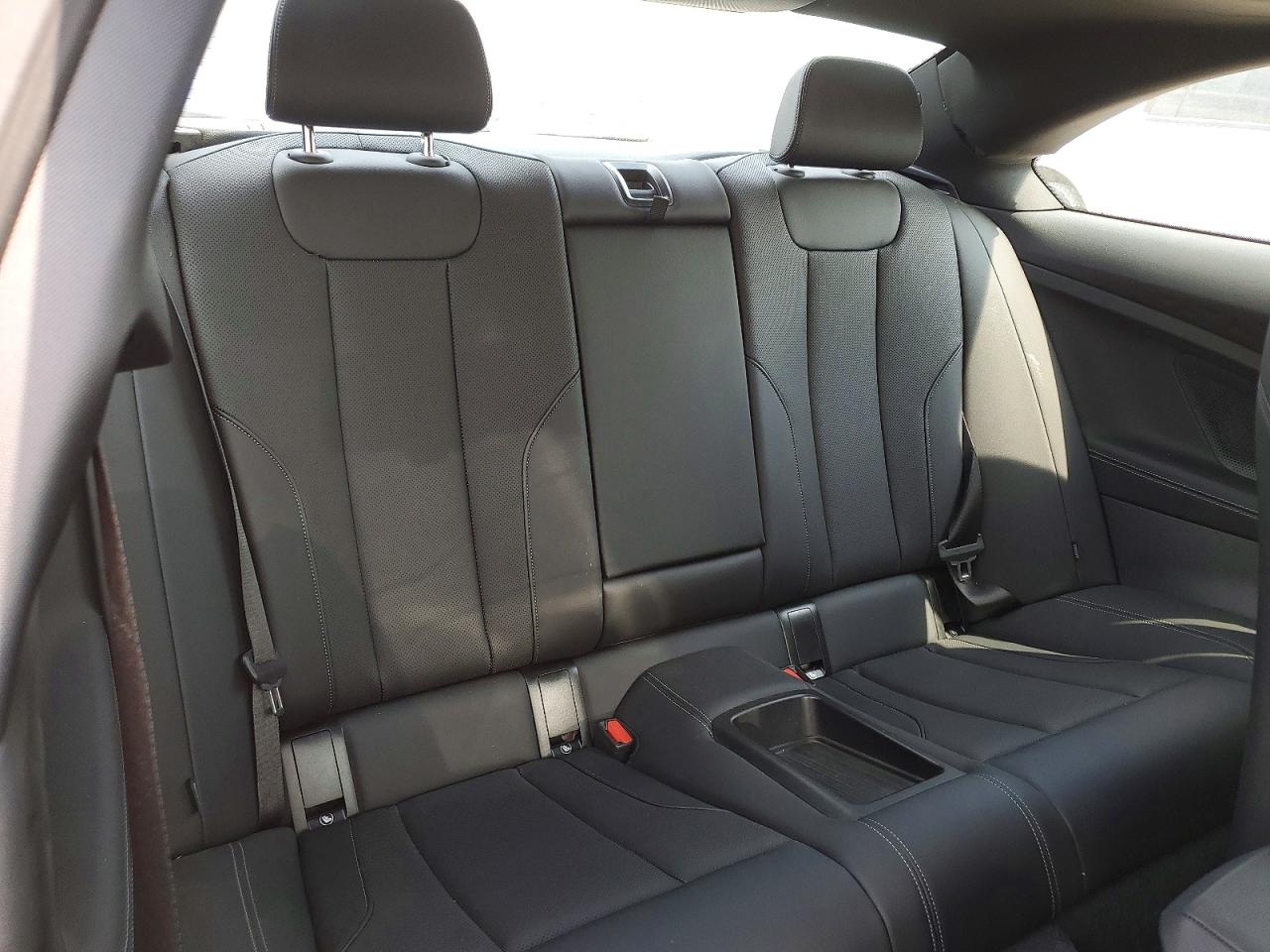 2024 BMW 2 series VIN 3MW33CM01R8E26876 photo 10