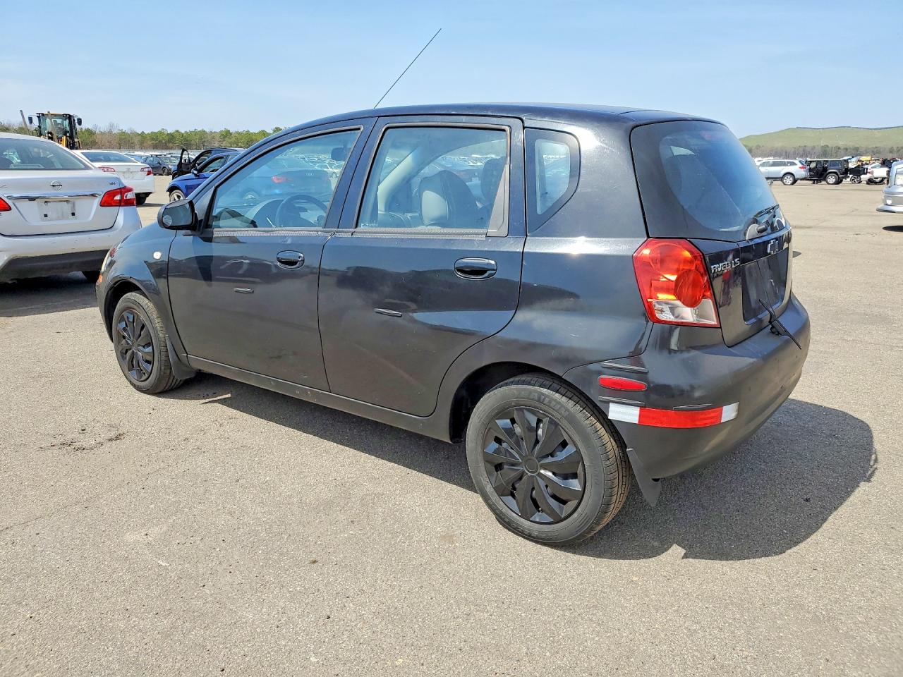 2006 Chevrolet Aveo VIN KL1TD66676B535976 photo 2