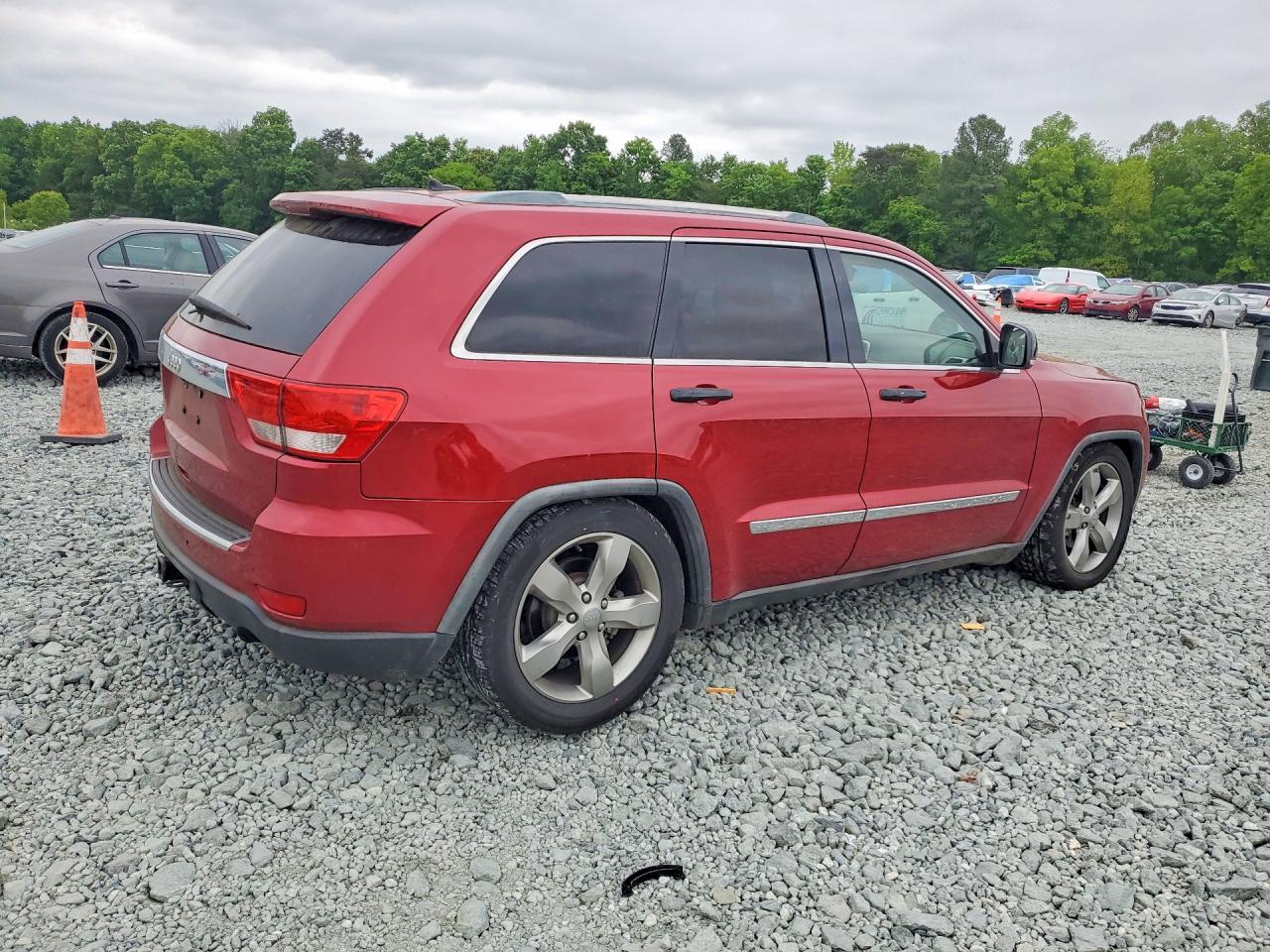 2011 Jeep Cherokee VIN 1J4RR6GG2BC608598 photo 3