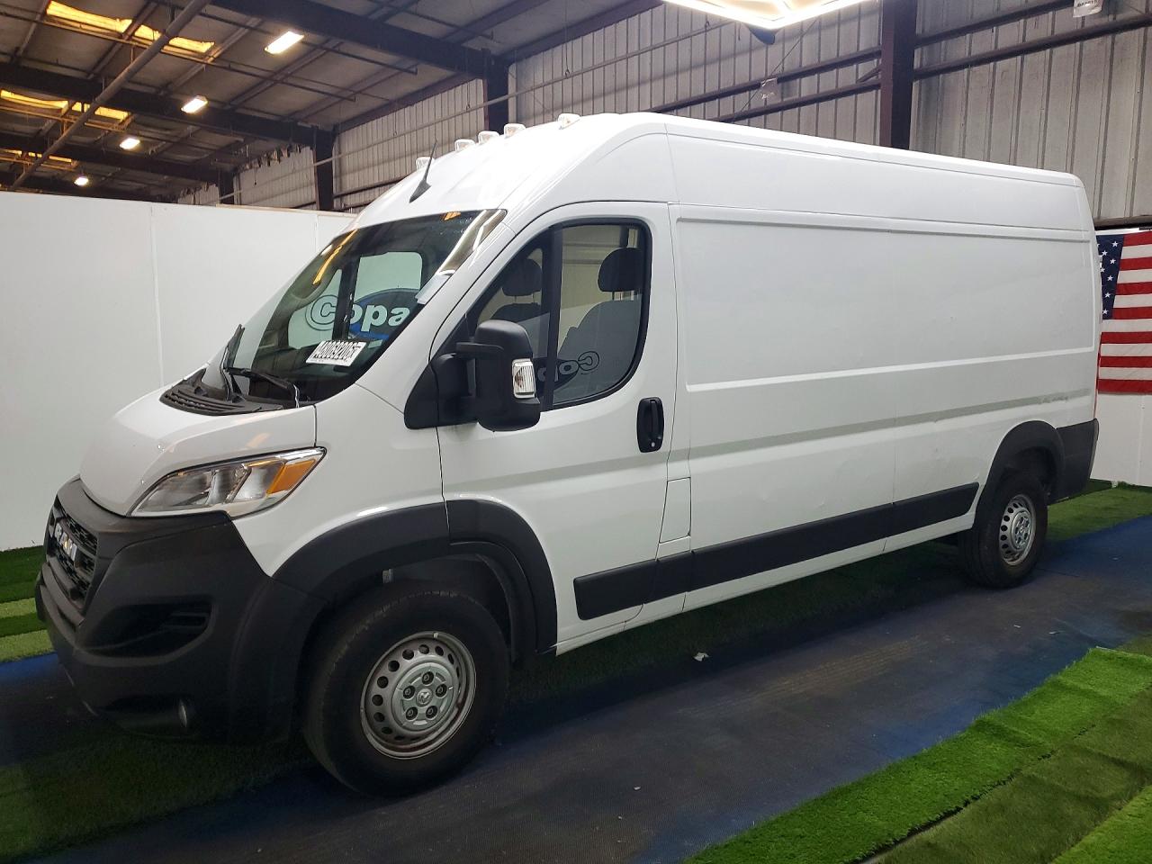 2025 RAM Promaster VIN 3C6MRVHG6SE545496 photo 1