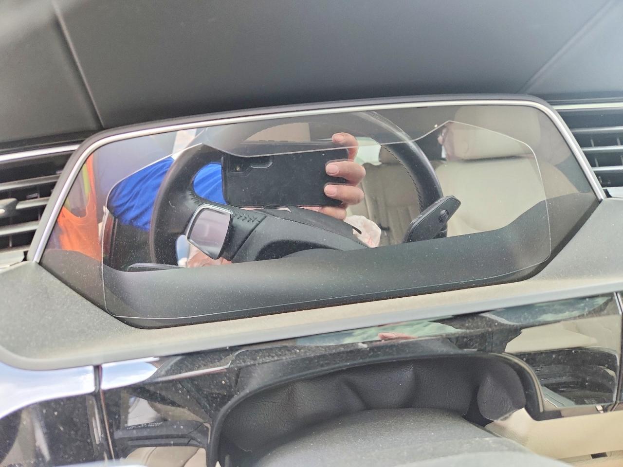 2019 Audi E-tron VIN WA1VAAGE0KB021815 photo 9