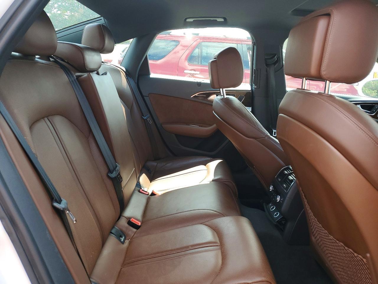 2018 Audi A6 VIN WAUH3AFC9JN011890 photo 10