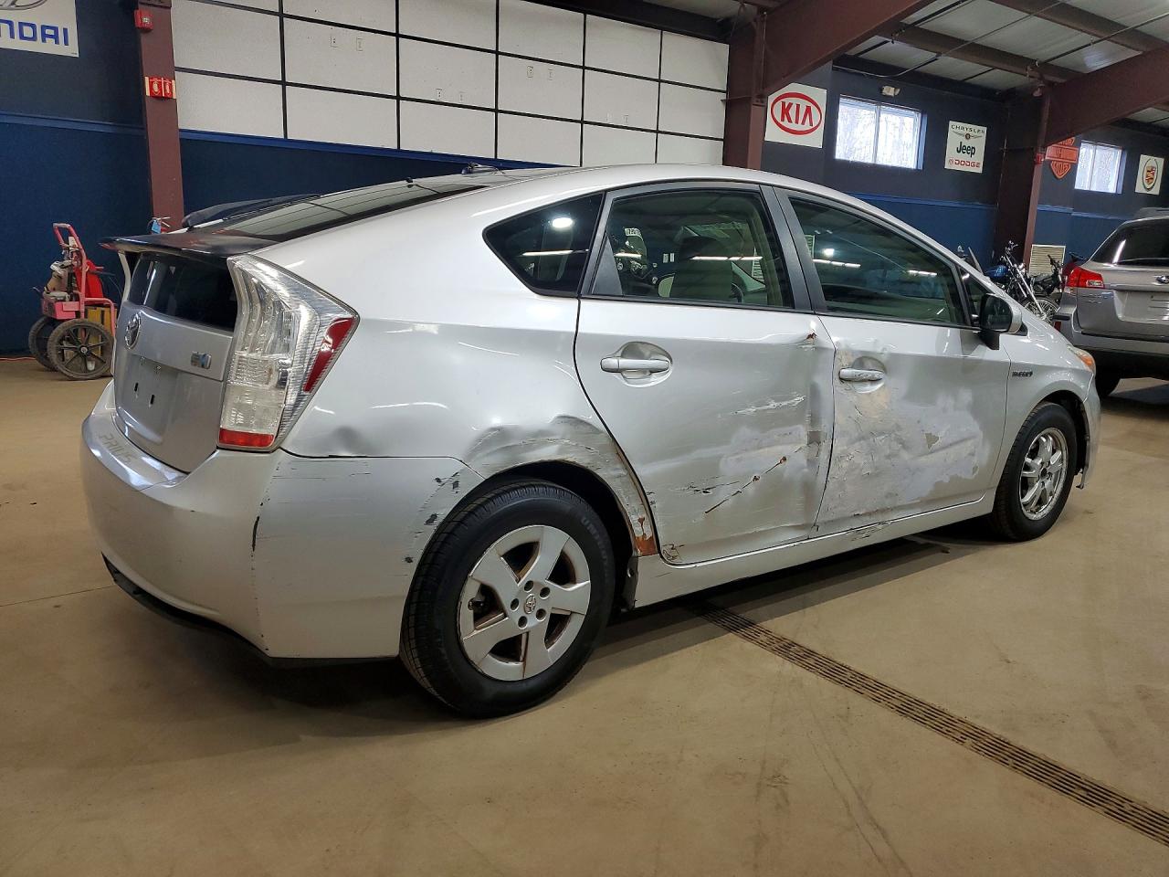 2010 Toyota Prius ii VIN JTDKN3DU4A0140191 photo 3