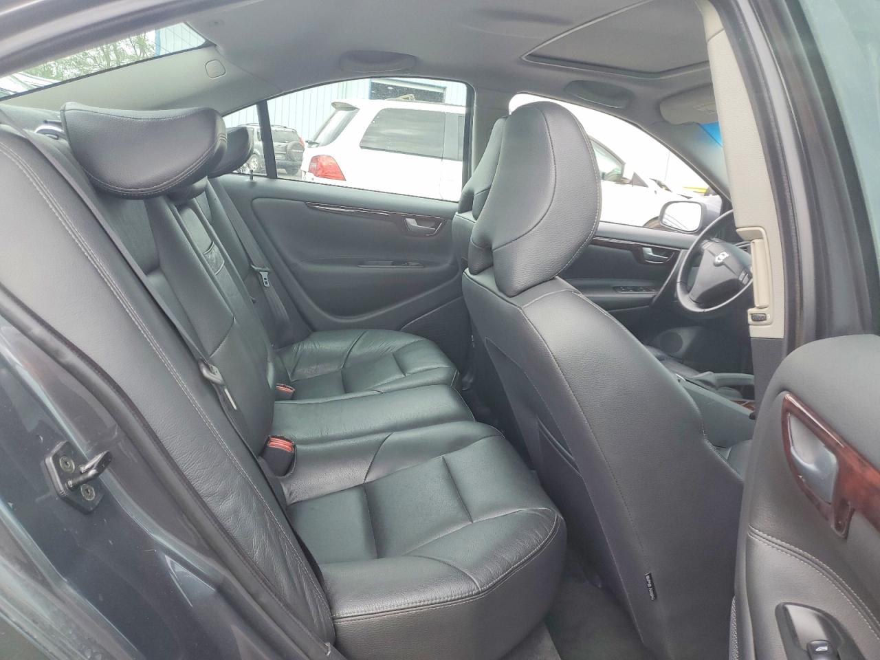2006 Volvo S60 VIN YV1RH592462506326 photo 10