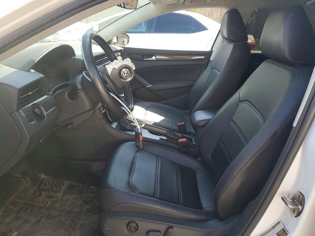 2021 Volkswagen Passat VIN 1VWBA7A37MC011781 photo 7