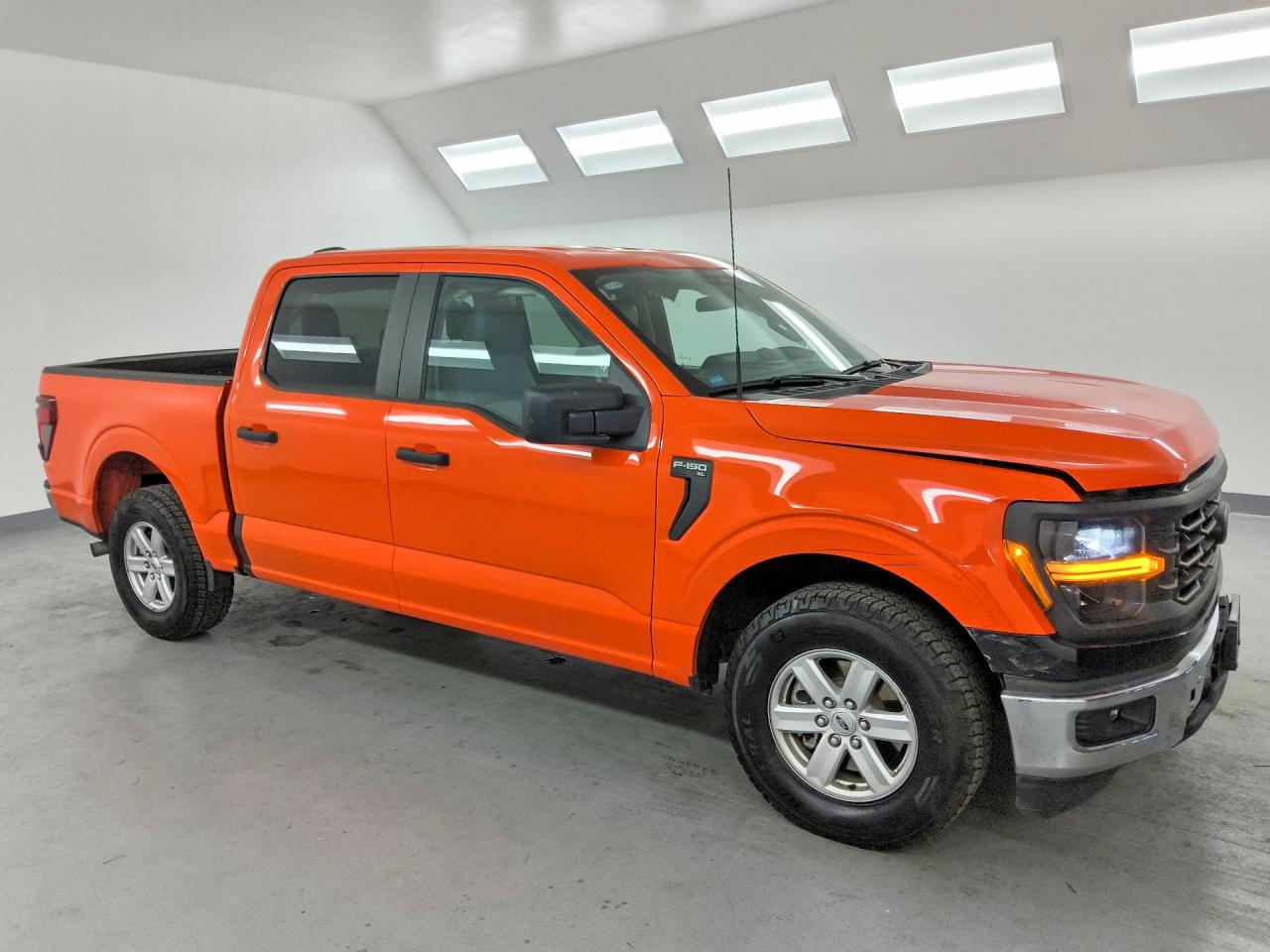 2024 Ford F150 VIN 1FTEW1K87RKE44071 photo 4