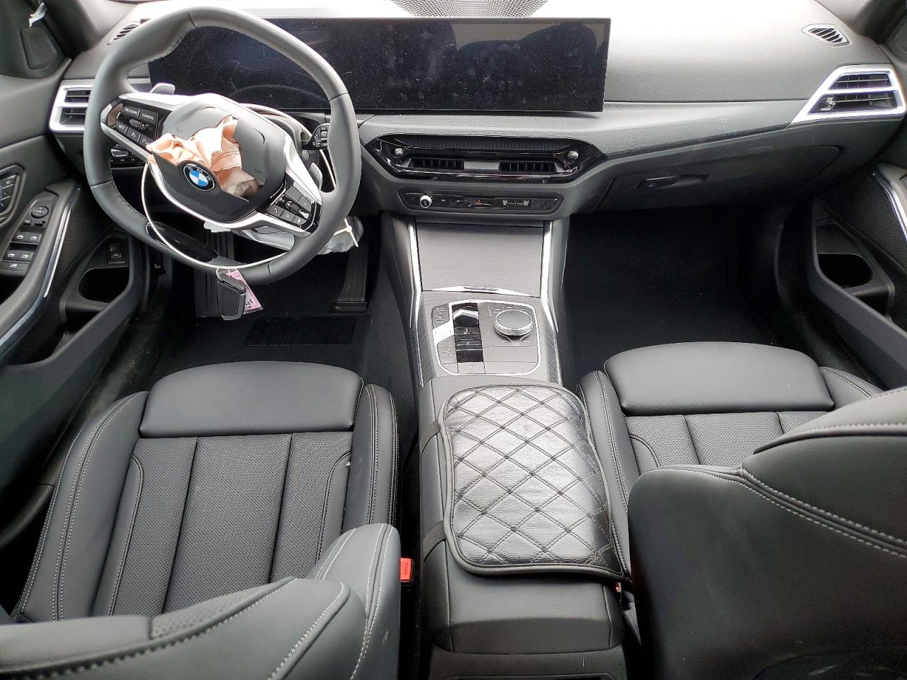 2026 BMW 3 series VIN 3MW89CW05T8G09173 photo 8
