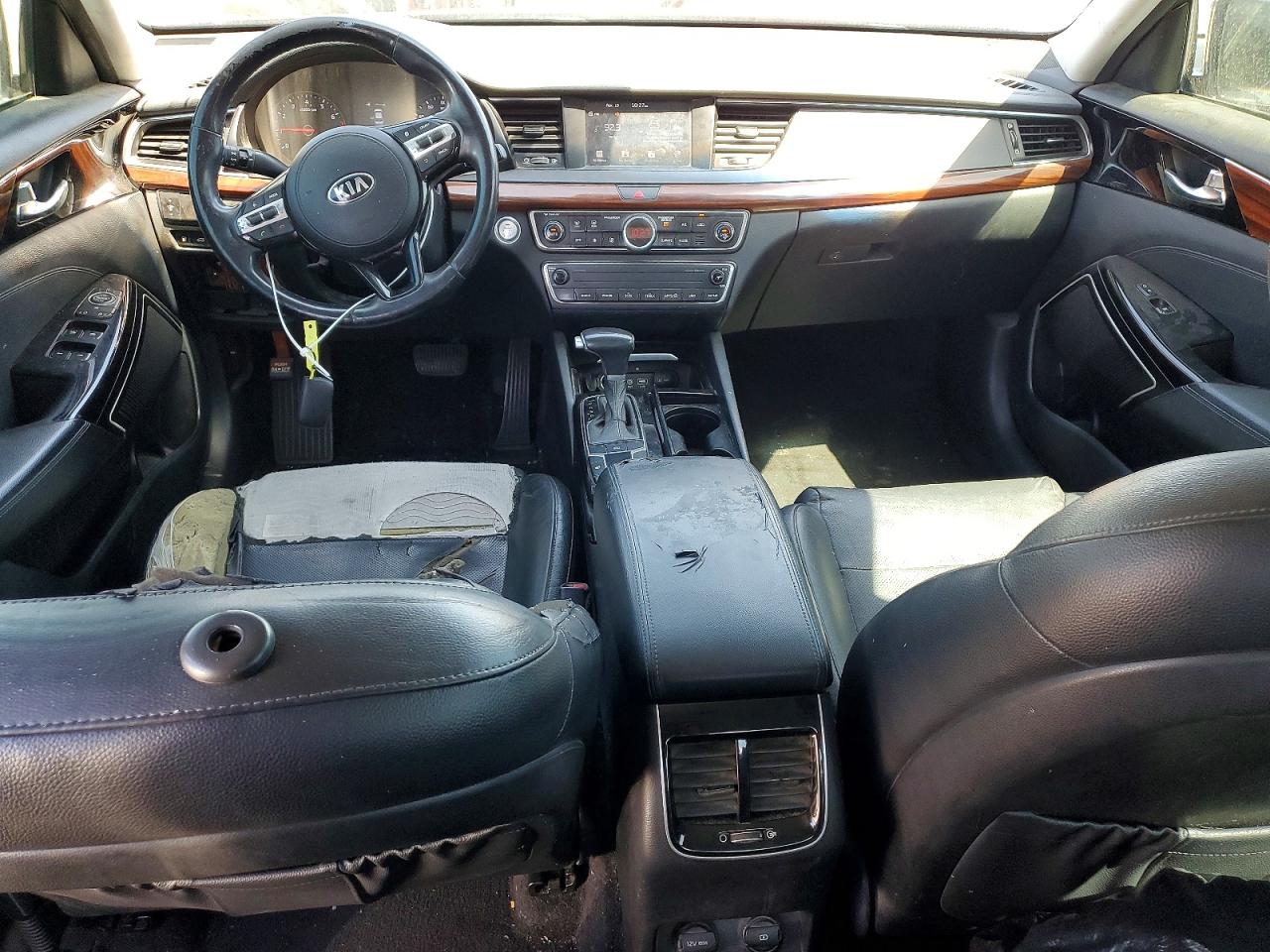 2017 Kia Cadenza VIN KNALB4J14H5044844 photo 8