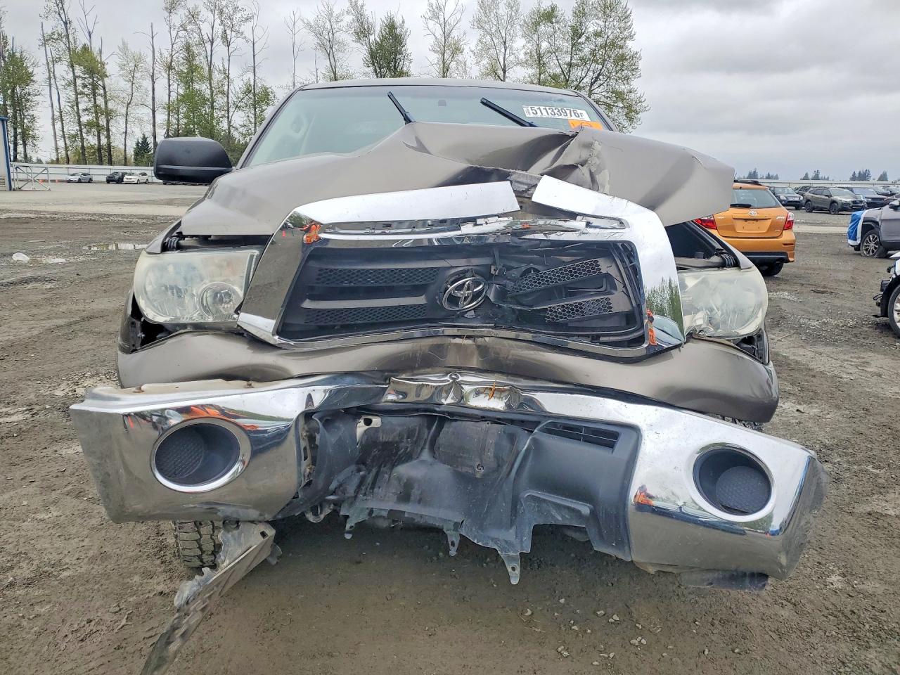 2011 Toyota Tundra VIN 5TFUM5F14BX023892 photo 5
