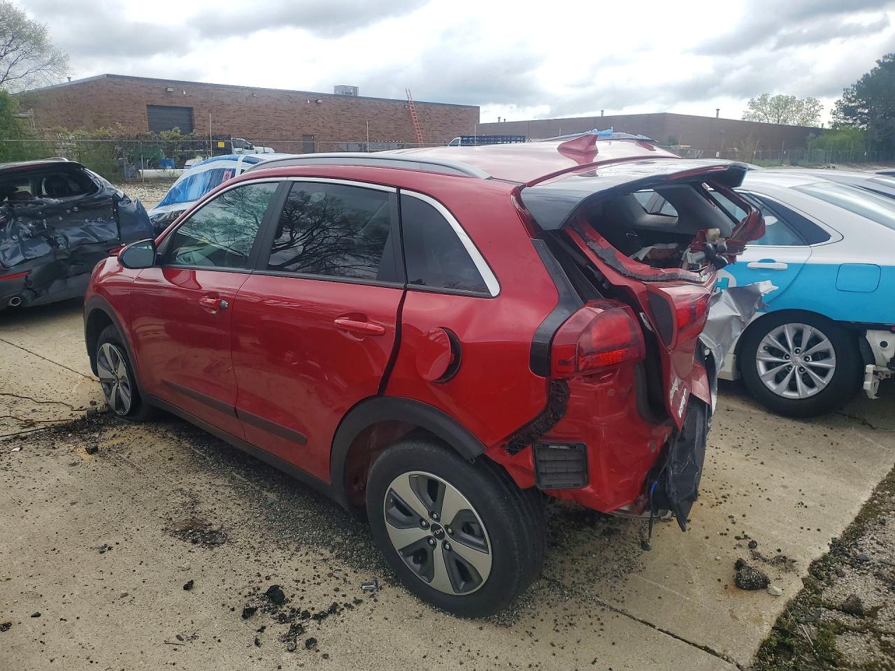 2022 Kia Niro VIN KNDCB3LC7N5534802 photo 2