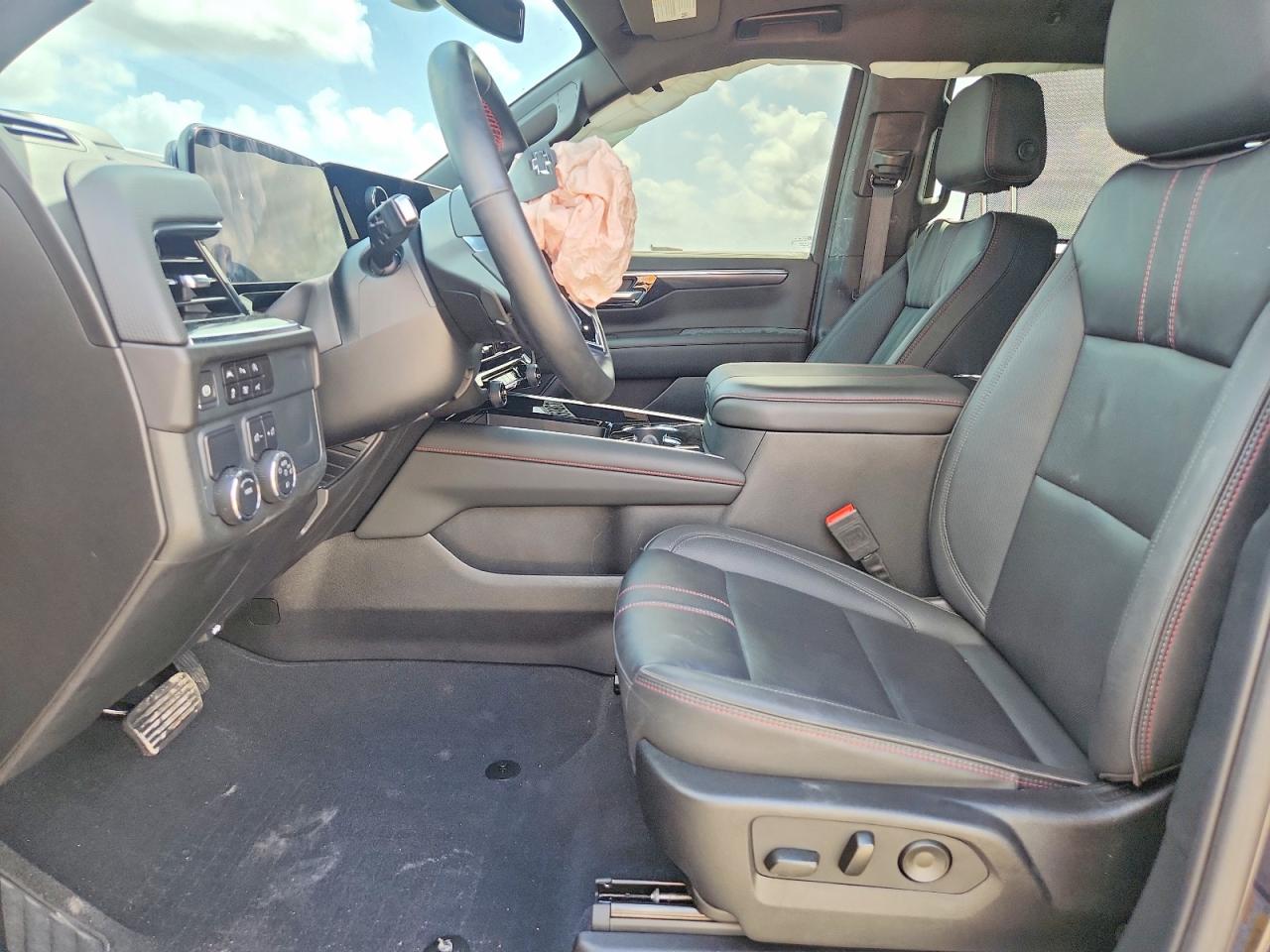 2025 Chevrolet Suburban VIN 1GNS5ERD1SR183007 photo 7