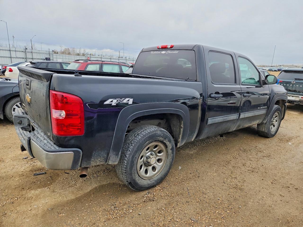 2011 CHEVROLET Silverado VIN 3GCPKREA2BG189943 photo 3