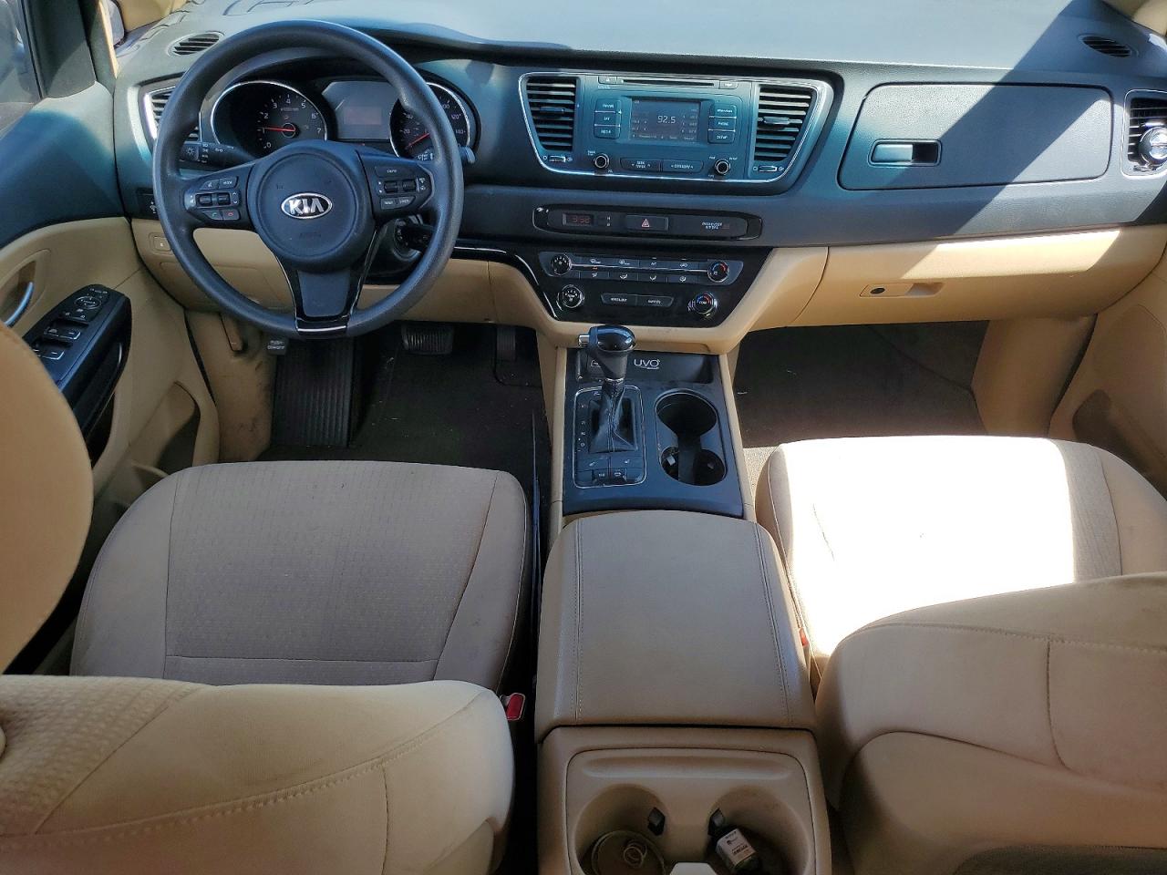 2016 KIA All models VIN KNDMB5C16G6121538 photo 8