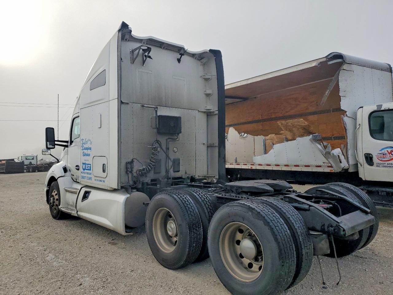 2020 KENWORTH All other VIN 1XKYDP9X5LJ429265 photo 3