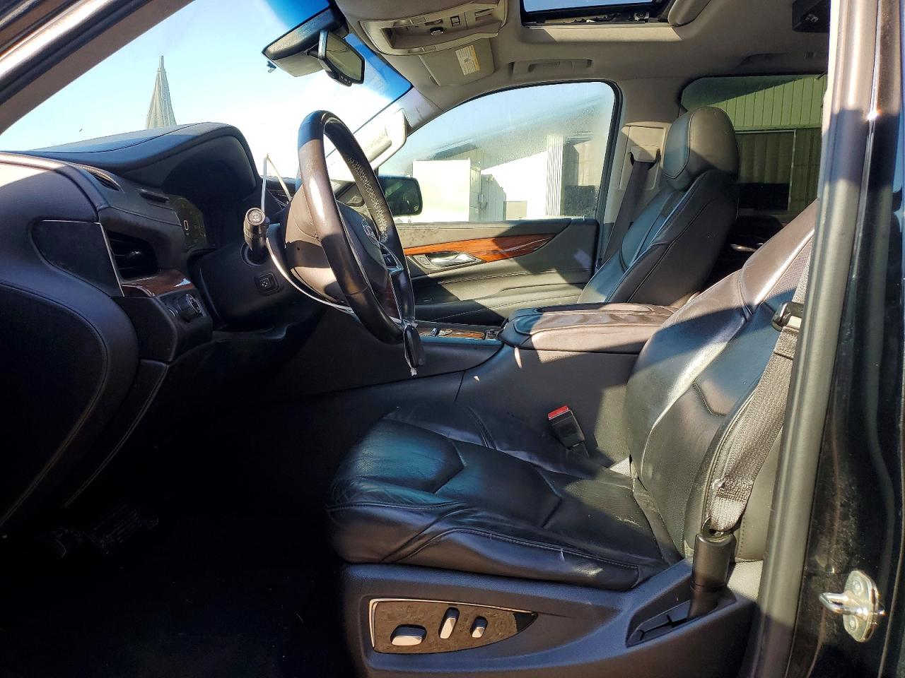 2015 Cadillac Escalade VIN 1GYS3HKJ6FR246053 photo 7