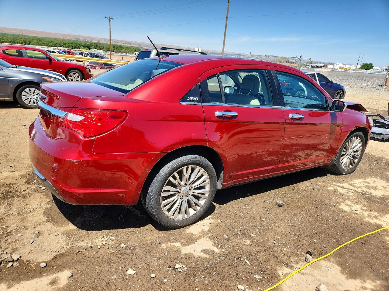 2012 Chrysler 200 VIN 1C3CCBCGXCN175232 photo 3